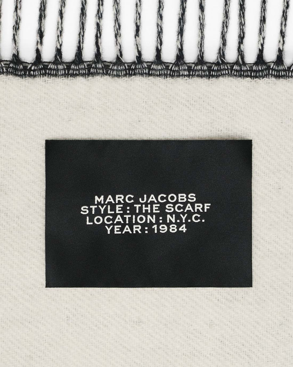 Marc Jacobs The Scarf Black