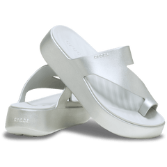 Crocs - Getaway Metallic Platform Toe Loop